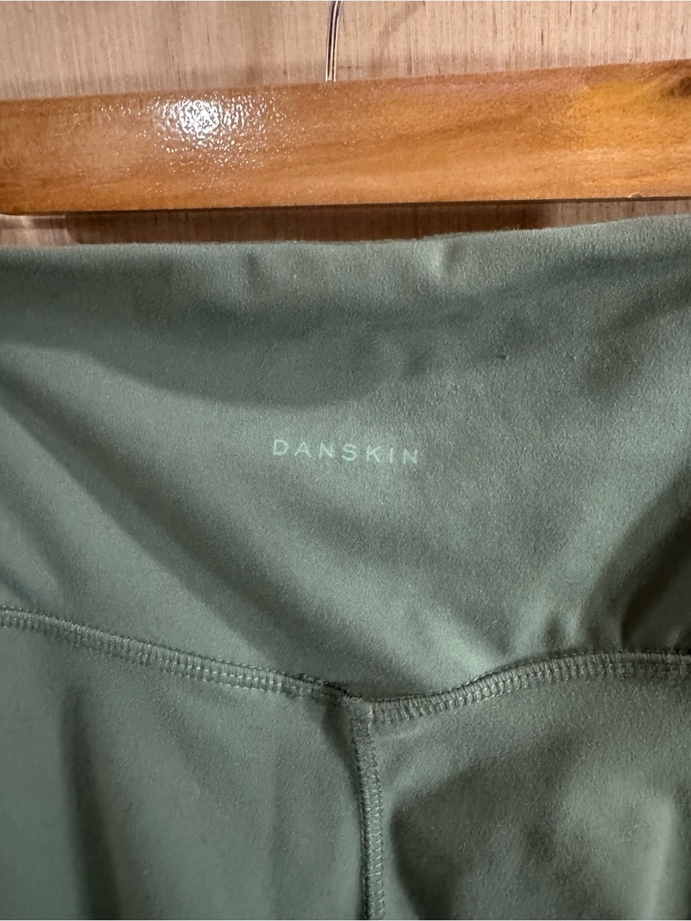 Danskin Olive Green High-Waist Bike Shorts with Side Pockets Size Large - Picture 4 of 6